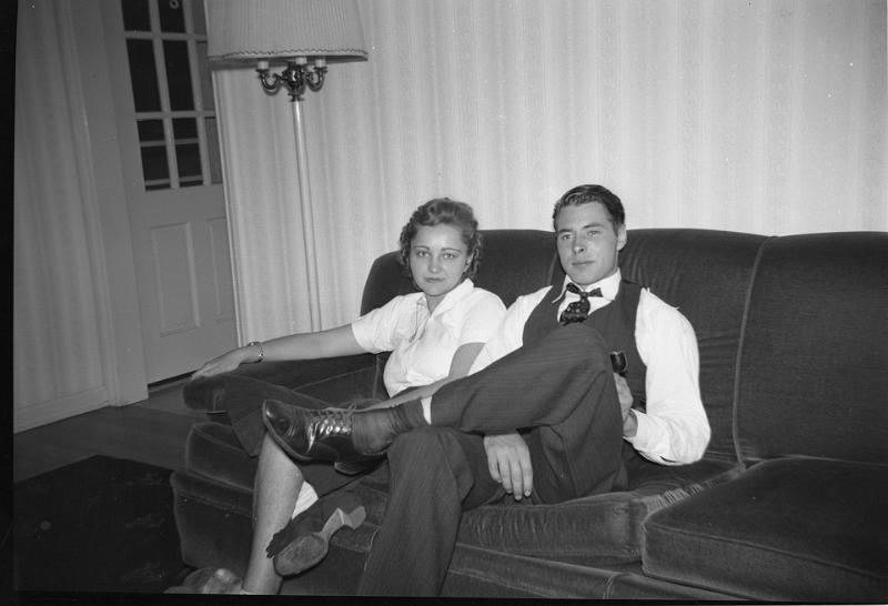 Carl and Evangeline Gilbert.jpg